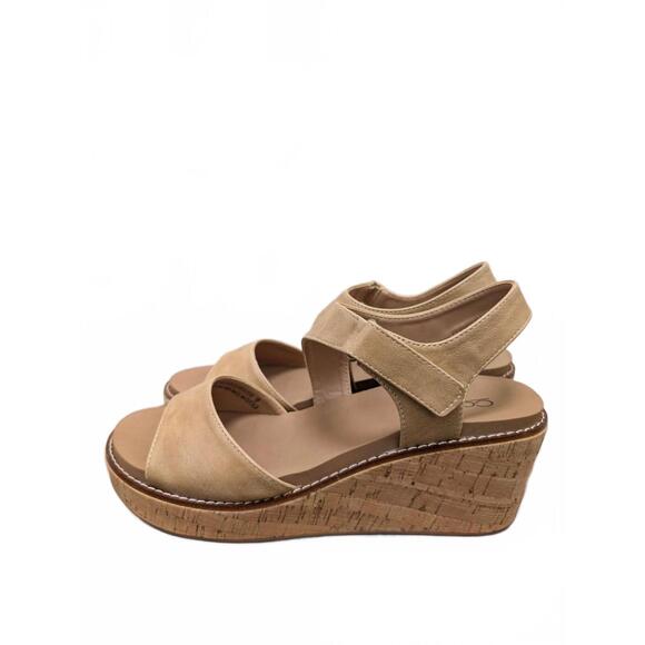 NEW COZY CO. 5'o clock wedges taupe in taupe - Picture 1 of 4